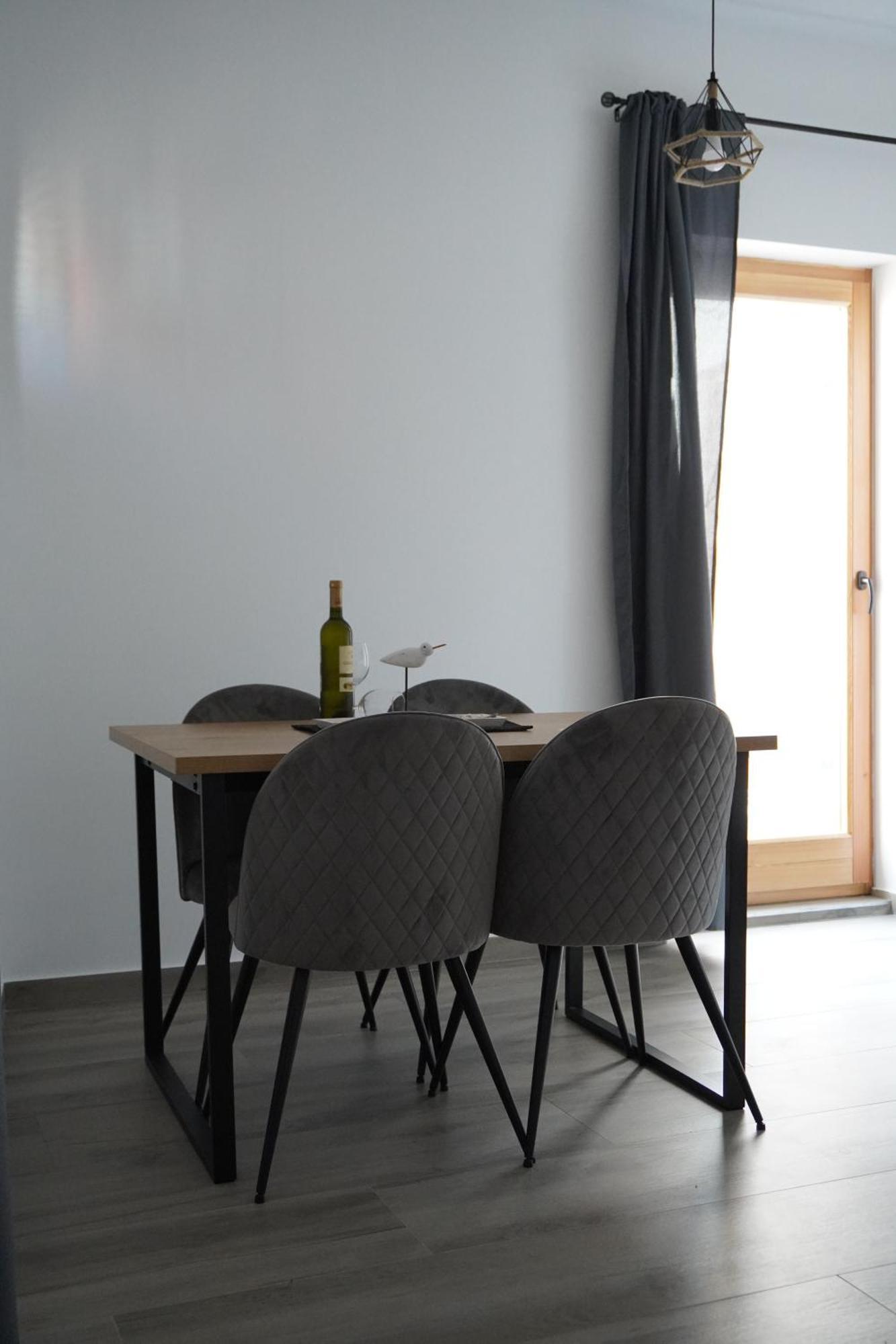 שיבניק Fjaka Apartments & Rooms מראה חיצוני תמונה